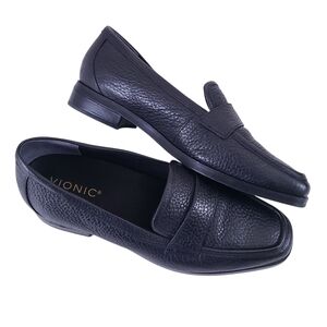 Vionic Sellah Black Leather Loafer Shoes Size 7.5